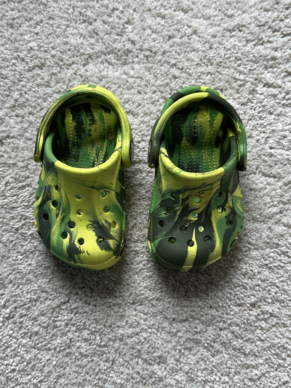 CROCS Kids Marbled Green & Yellow Clog
